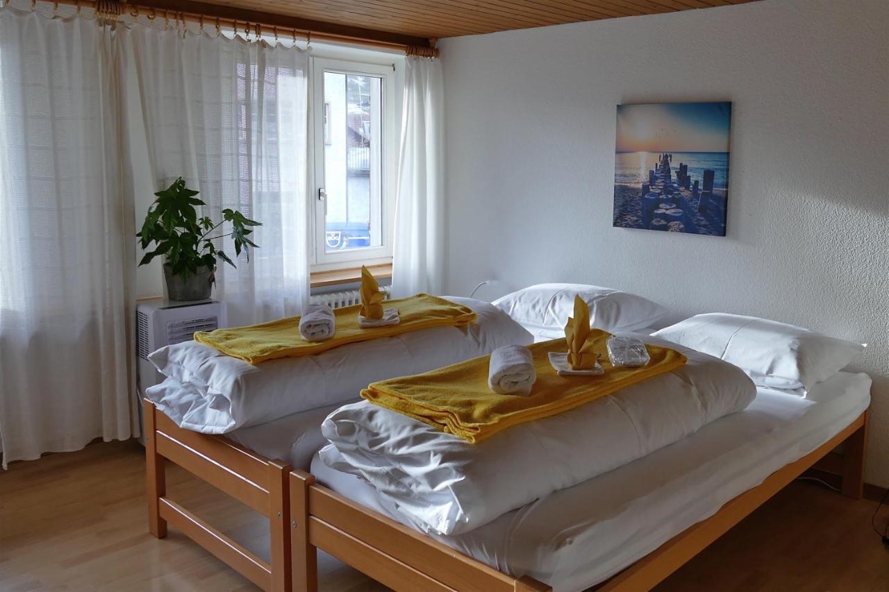 Freihof Embrach Bed & Breakfast ภายนอก รูปภาพ
